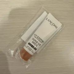 LANCÔME UV EXPERT TONE UP MILK 30ml - メルカリ