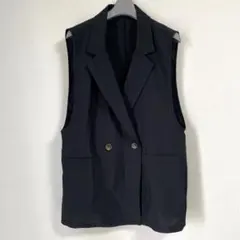 ノースリーブベスト　ダブルボタン　ブラック　黒　フリーサイズ