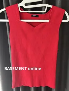 c*e様 BASEMENT online ハートネックリブニット　赤のサムネイル