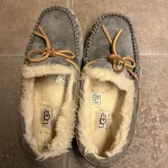 お値下げ　UGG グレー モカシン 23 アグ