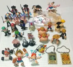 ワンピース フィギュア　キーチェーン多数セット