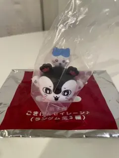 映画 ちいかわ 入場者特典 第3弾 ごきげんセイレーン　ハチワレ