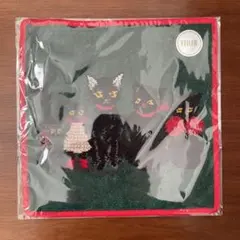 新品未開封】FEILER×コスメキッチン くらはしれい 黒猫 ハンカチ 赤