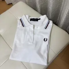 FRED PERRY ポロシャツ　白　UK8