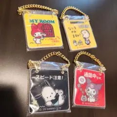 サンリオ ドアプレート風チャーム