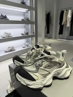 Item thumbnail for item cf5f3d7d-5725-4d9c-979f-c7270df8d24e