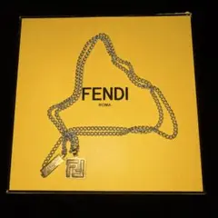 2025.FENDI ネックレス シールドモチーフ FFロゴ半額箱有 - メルカリ