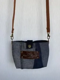 Item thumbnail for item 6b3d307f-f56e-47cc-a5cc-864267a8a585