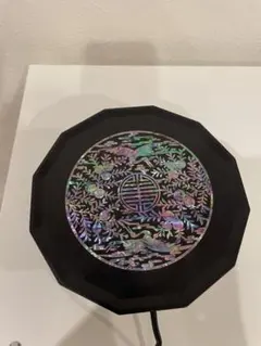 【韓国製】螺鈿細工風 ワイヤレス充電器 座卓型 韓国製】螺鈿細工風 ワイヤレス充電器 座卓型 - メルカリ