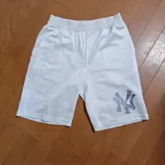 Item thumbnail for item 04e999a2-4605-4963-9f3d-aec823363306