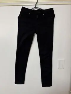 Item thumbnail for item 18664cd3-b1c2-4ac5-bd56-d80f0af90fc4