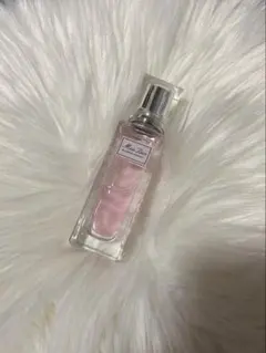 Miss Dior Blooming Bouquetロールオンパルファン20ml