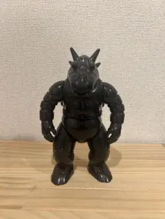 CCP✕Dive 500個限定 ヒッポリト星人 ブラックver. - メルカリ