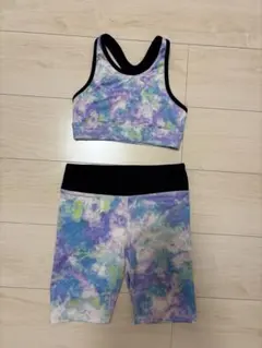 H&M ブラトップと短パンのセットのサムネイル