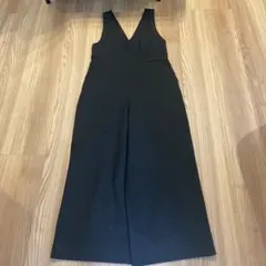 UNIQLO サロペット ブラック Mサイズのサムネイル