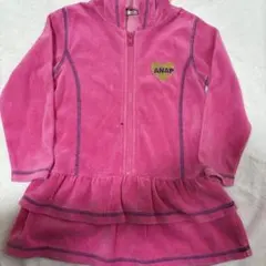 ANAP フリル付きピンクパーカー