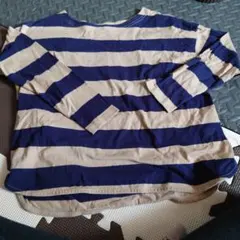 hush hush ボーダーTシャツ