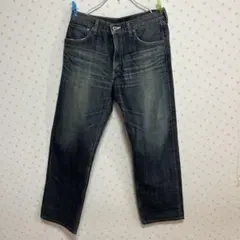 Levi's ダークブルー ストレートデニム