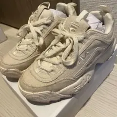 FILA スニーカー アイボリー系のサムネイル