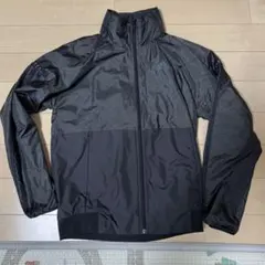 adidas メンズ　ウィンドブレーカー