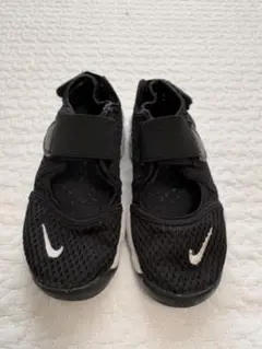 NIKE エアリフト　キッズ サンダル ブラック　17cmのサムネイル