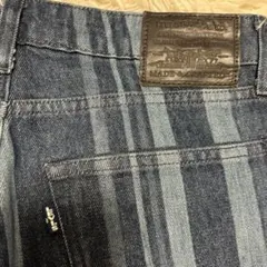 リーバイス Levi's SLIM CROP W27 ストライプ　ビックEのサムネイル