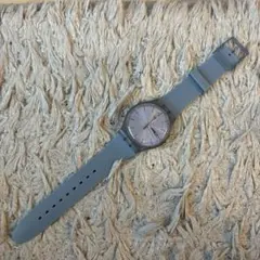 swatch 時計のサムネイル