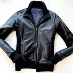 美品　AKM エーケイエム　レザージャケット　羊革　本革　カシミヤ 黒　Mのサムネイル