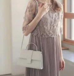 ドリードール　オリジナル模様柄刺繍レース使い　プリーツ加工ミモレ丈L