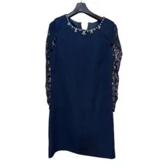 レースケープ袖　Ｉラインパーティードレス　ネイビー