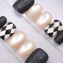 962ネイルチップSサイズ 韓国モード アーガイル マット　マグネット　ベージュのサムネイル