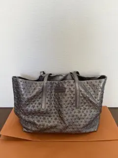 【美品】Jimmy Choo トートバッグ シルバーのサムネイル