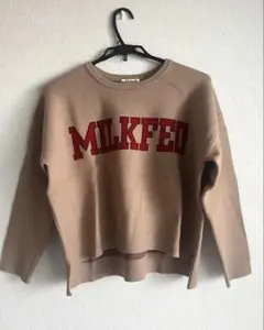 MILKFED. ミルクフェド トップス ニット　beige ロゴ　ブラウン