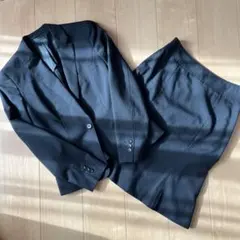 ONLY　レディース　スーツ　セットアップ　７号　9号　黒　縦ストライプ