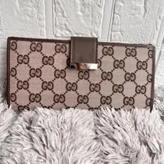 極美品　GUCCI GGキャンバス ロゴプレート　Wホック 長財布