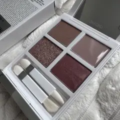 TOM FORD ソレイユ アイ カラー クォード 001 ネイキッドピンクのサムネイル