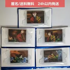 Item thumbnail for item 18bfeed6-eb7e-44e3-8e57-fe0a46ff3f02