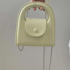 ミニスクエアチェーンバッグ　ショルダーバッグ