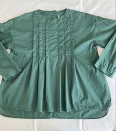 SUN VALLEY 長袖 プルオーバー グリーン　美品のサムネイル
