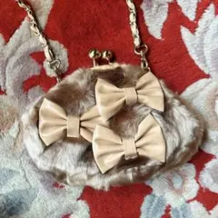 リズリサ バッグ リボン ファー ショルダー ポシェット ベージュ がま口 姫