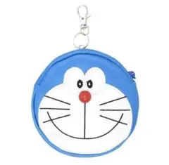 新品　ドラえもん　パスポーチ