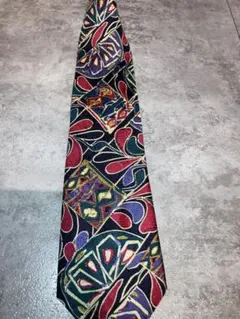 【美品】　ランバン　ブランド　ネクタイ　幾何学柄　光沢　艶　総柄