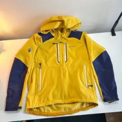 Item thumbnail for item 4d01f4ed-8962-4031-aa9b-3e952c3da965