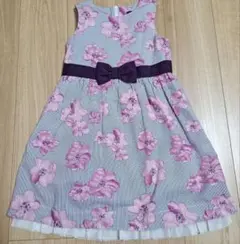 お値下げ！美品！BeBe ベベ　花柄ノースリーブフリル付きワンピース 130cm