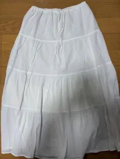 未使用　ティアードマキシスカート　ジーユー　GU ホワイト