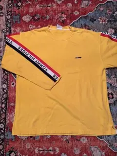 トミーフィルフィガー　イエロースウェット