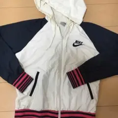NIKE スポーツウェア　アウター　ジャンバー