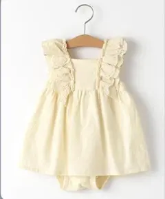 【美品】プティマイン　petit main フリル付きイエローロンパース 70