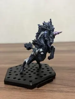 モンスターハンター　スタンダードモデル　キリン亜種　フィギュア　カプコン