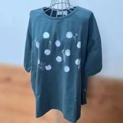 ドラッグストアーズ　F半袖 Tシャツ 深緑 ボタニカル柄のサムネイル